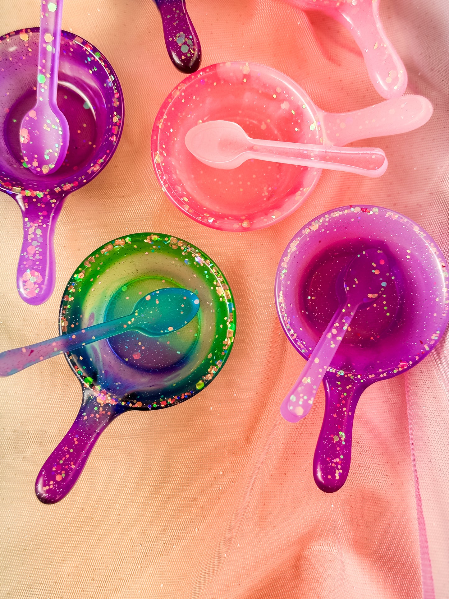 Play Scoop Set, Sensory Play Scoop Set (Purple)