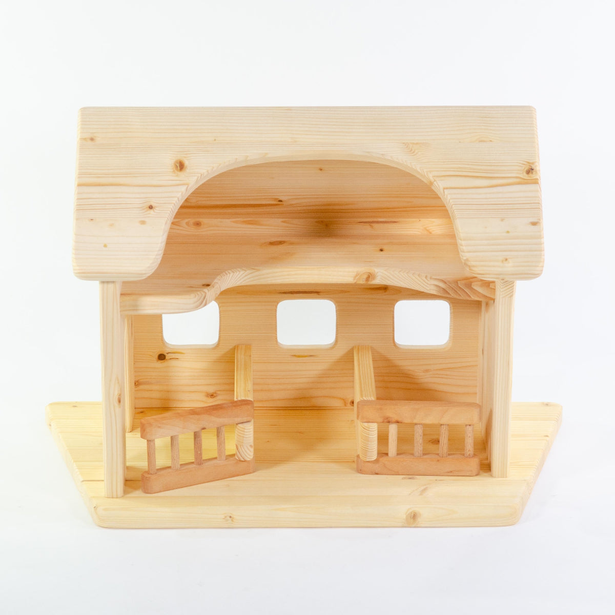74005042 Drei Blatter Wooden Cattle Shed