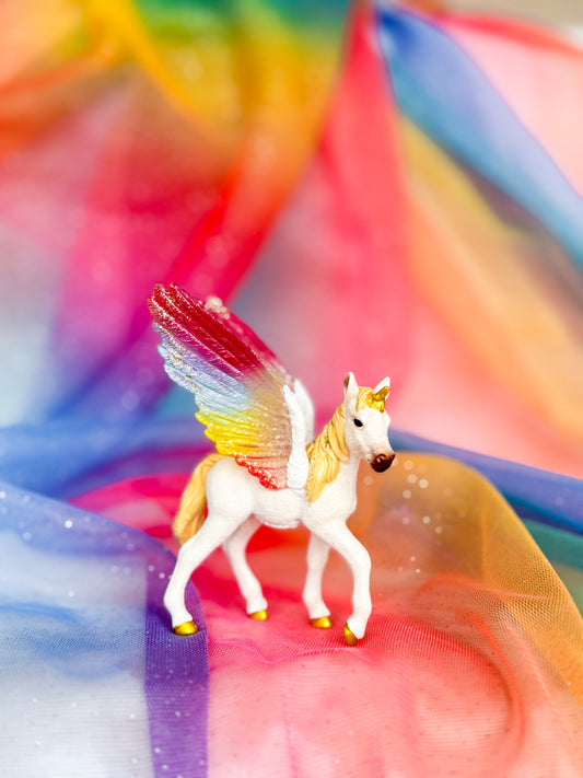 Schleich - Winged rainbow unicorn foal